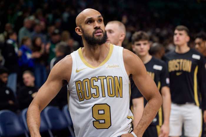 真是铁哭了！怀特11投仅1中&三分6投全铁 得到4分9板5助2帽