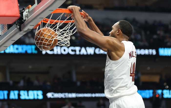 一雪前耻，莫布里阿伦斯特鲁斯齐爆发，复仇热火，哈登米切尔轻松